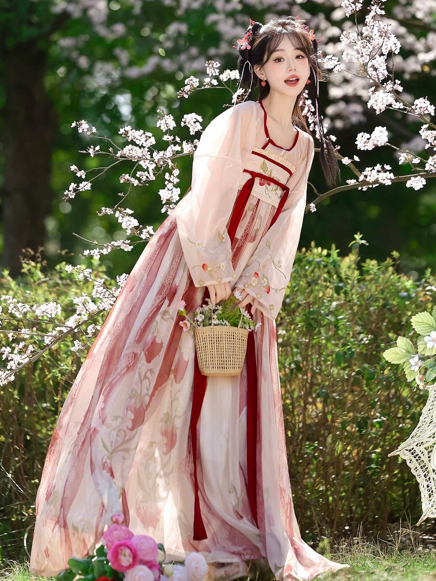 Picks Hype Series Hanfu Strawberry Cream