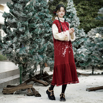 Lookbook Series Ethnic Winter Hanfu Bisque Hong Mei