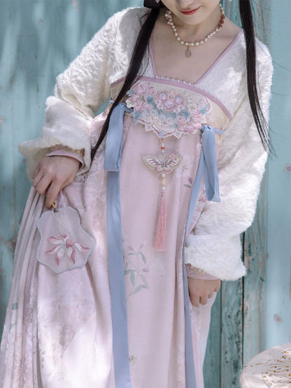 Lookbook Series Fluffy Tang Treasure