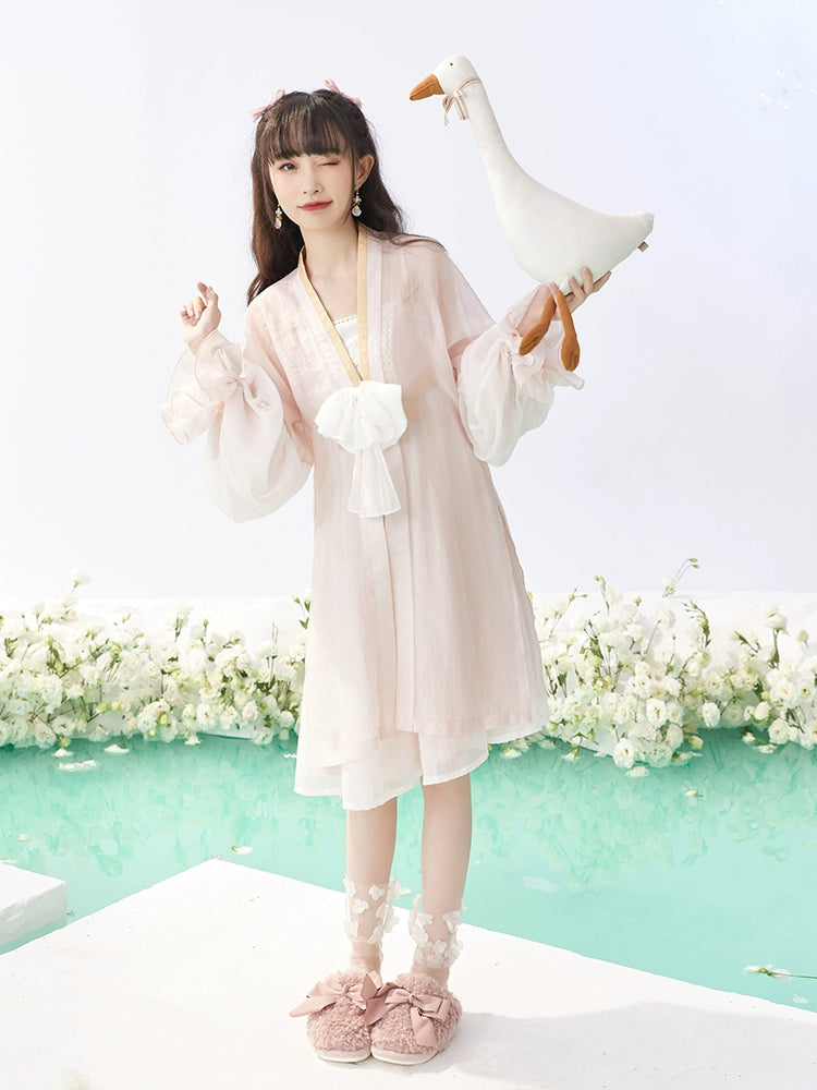 Banhua Mian : Slumber Amidst Blossoms