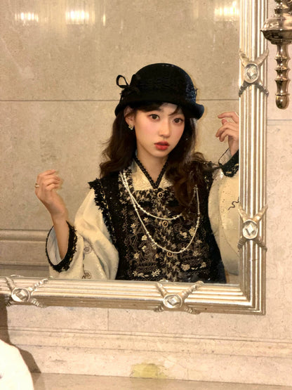 Jin Mo Song Yan : Golden Ink Pine Smoke