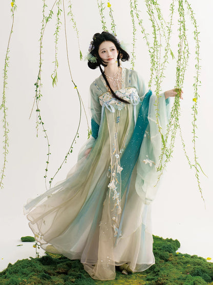 Serene Return Series Moonlit Courtyard Lily