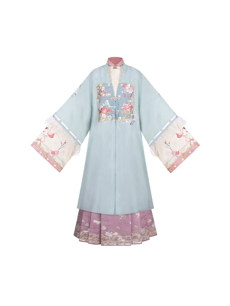 Hua Jian Yu : Laminar-Flow Cloak