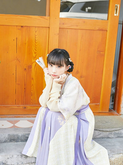 Luoshen Huashi : Luo Goddess' Floral Affairs