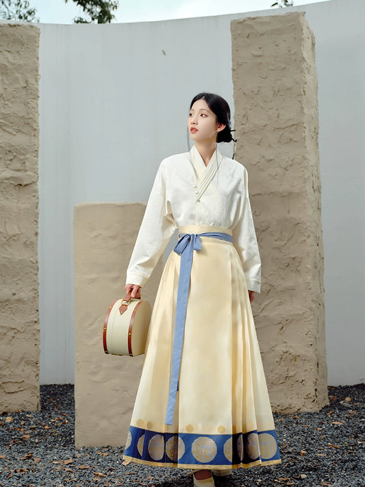 Chun Jiang Hua Yue : Spring River Flower Moon