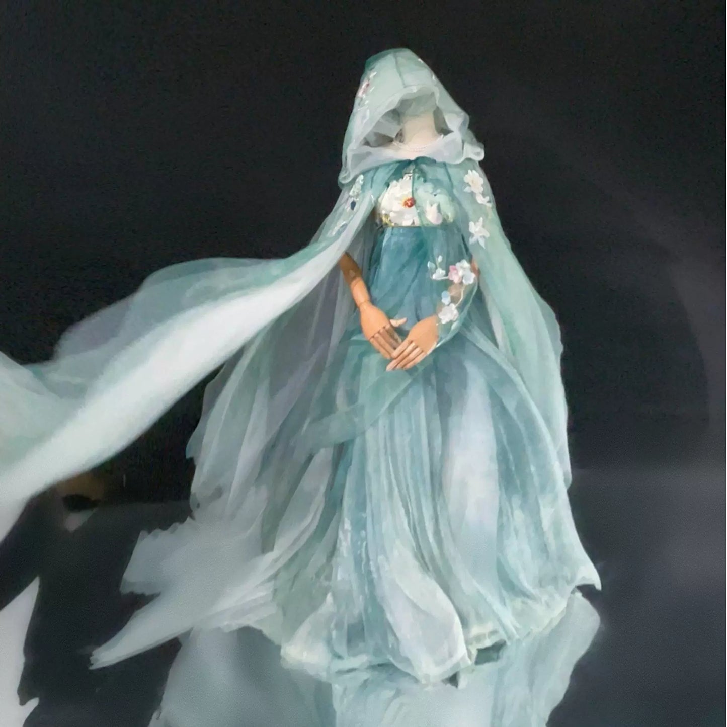 Haute Couture Series Woven Fabric Embroidered Hanfu Qing Huan Novempax Peaceglade