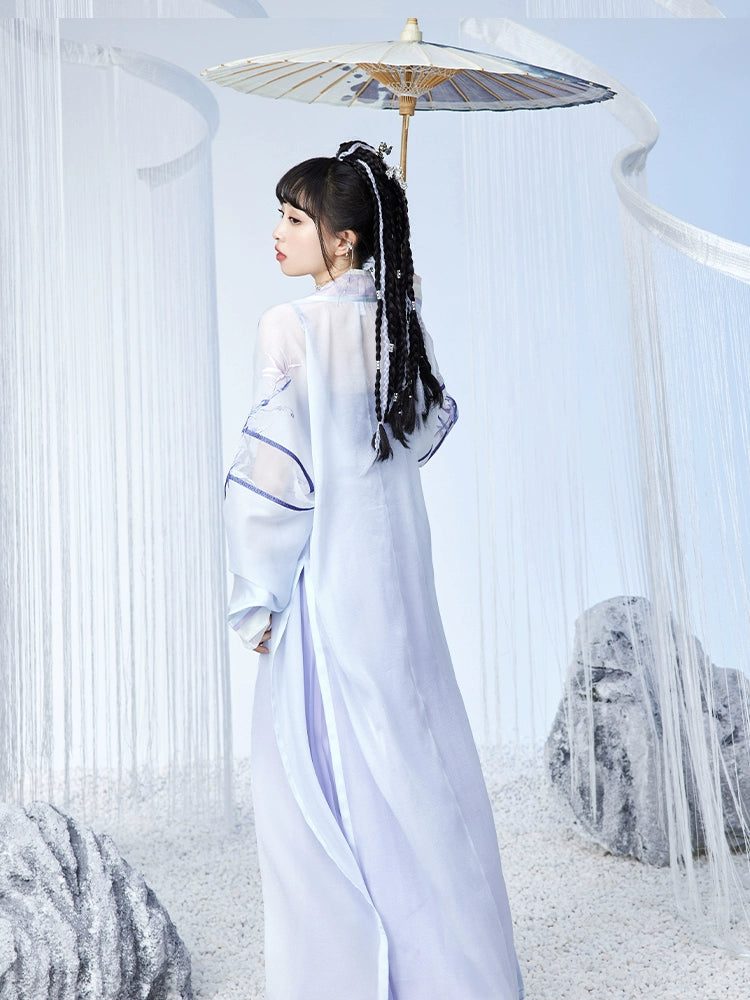 Zi Zhu Ke : Wandering Bamboo Sage