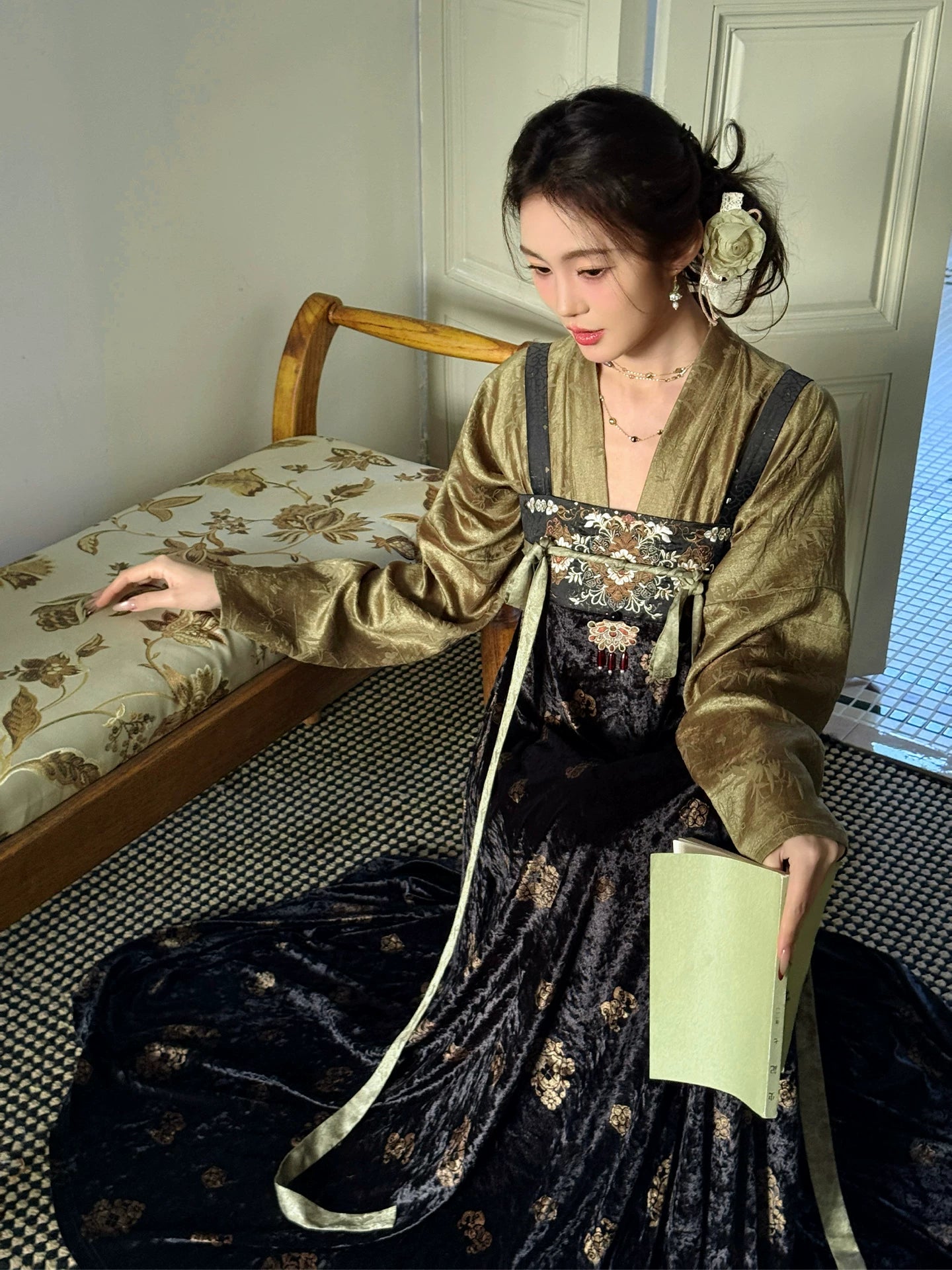 Yao Shan Zhong : Yao Mountain Bell