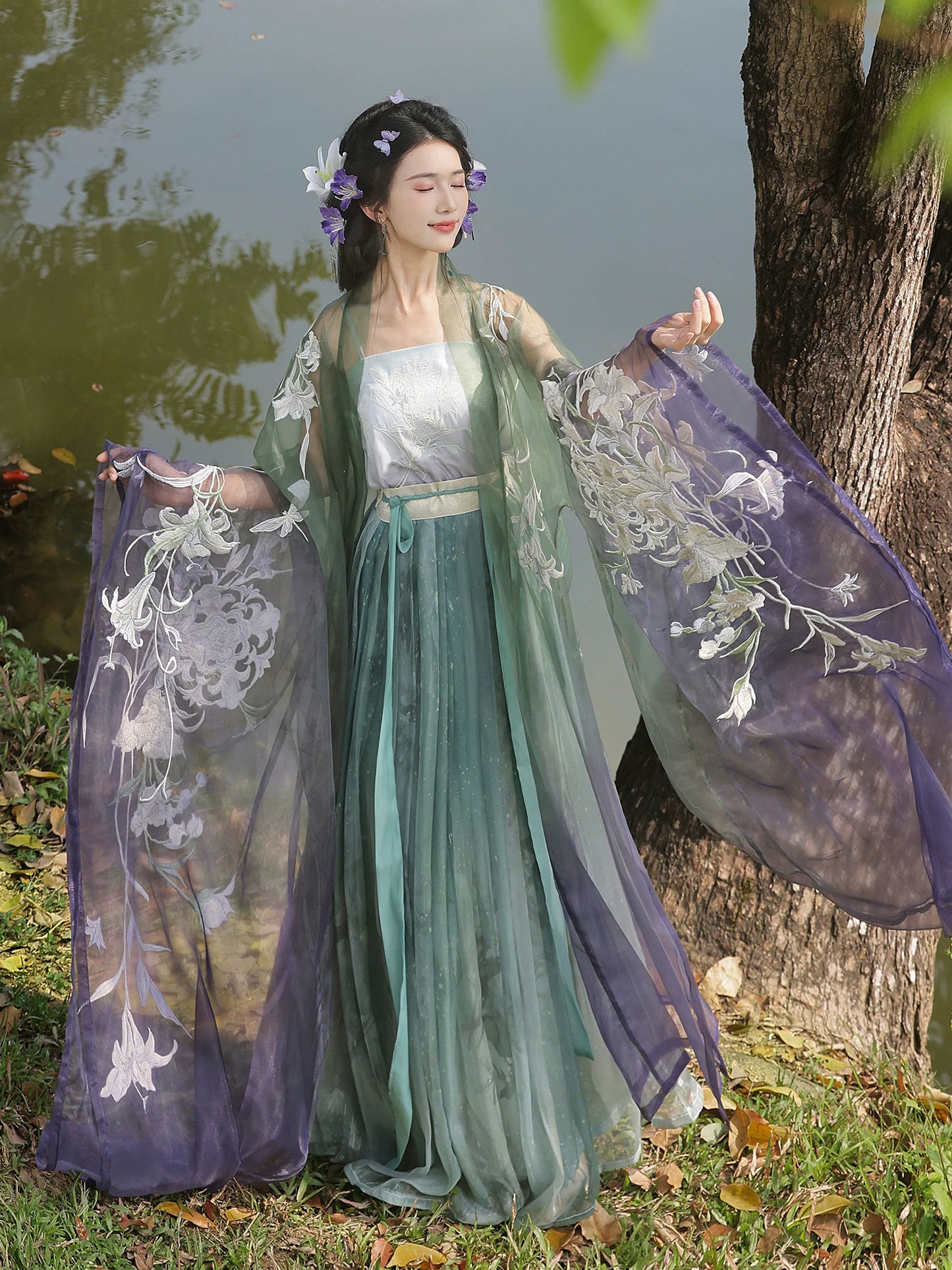 Picks Hype Series Hanfu Lily Valley