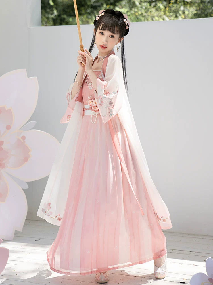 Yingshan Yu : Sakura Fan Whisper