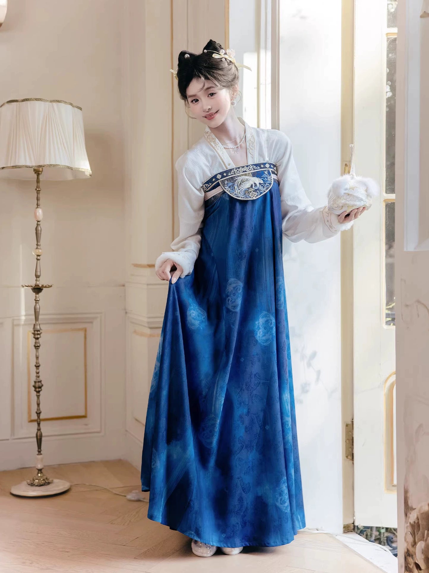 Serene Return Series Brocade Splendor