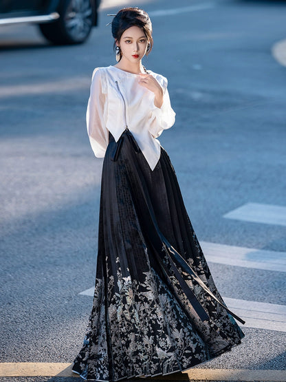 Dreams White Hanfu Horse-Faced Skirt