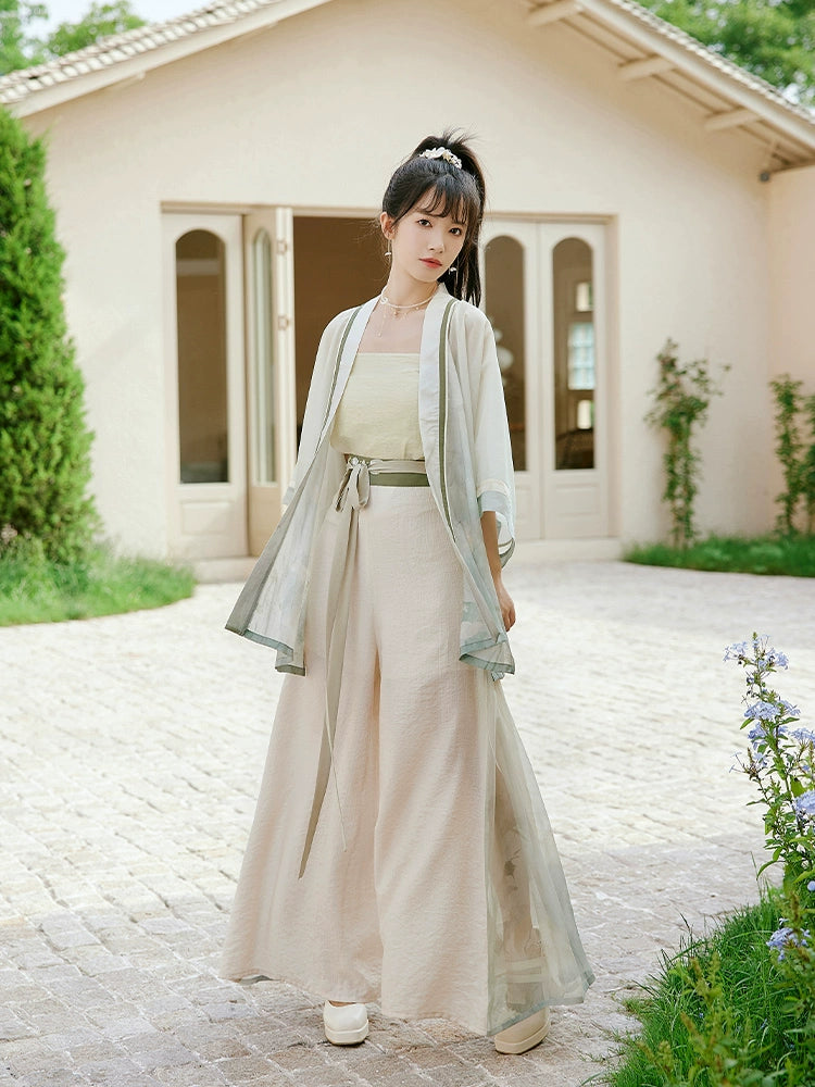 Xiaohe : Lotus Emergent