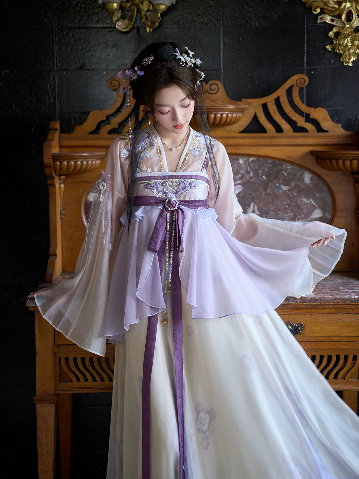 Yan Guang Ning Zi ：Mistlight Condensing Purple