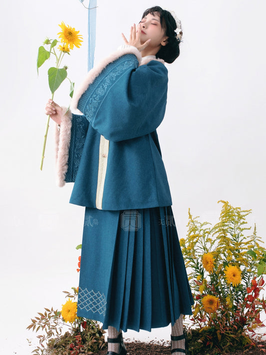 Lookbook Series Qingmen Yin Autumn Winter Hanfu