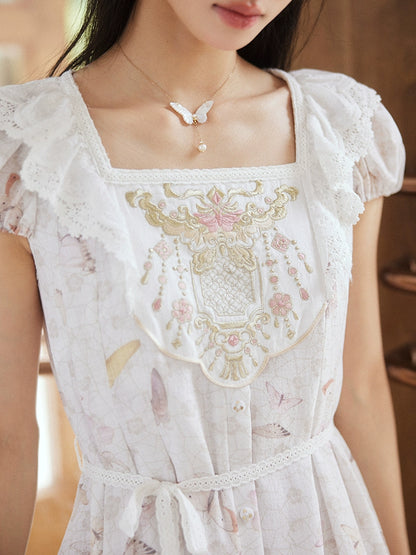 Chuan Hua Die : Blossom-Piercing Butterfly