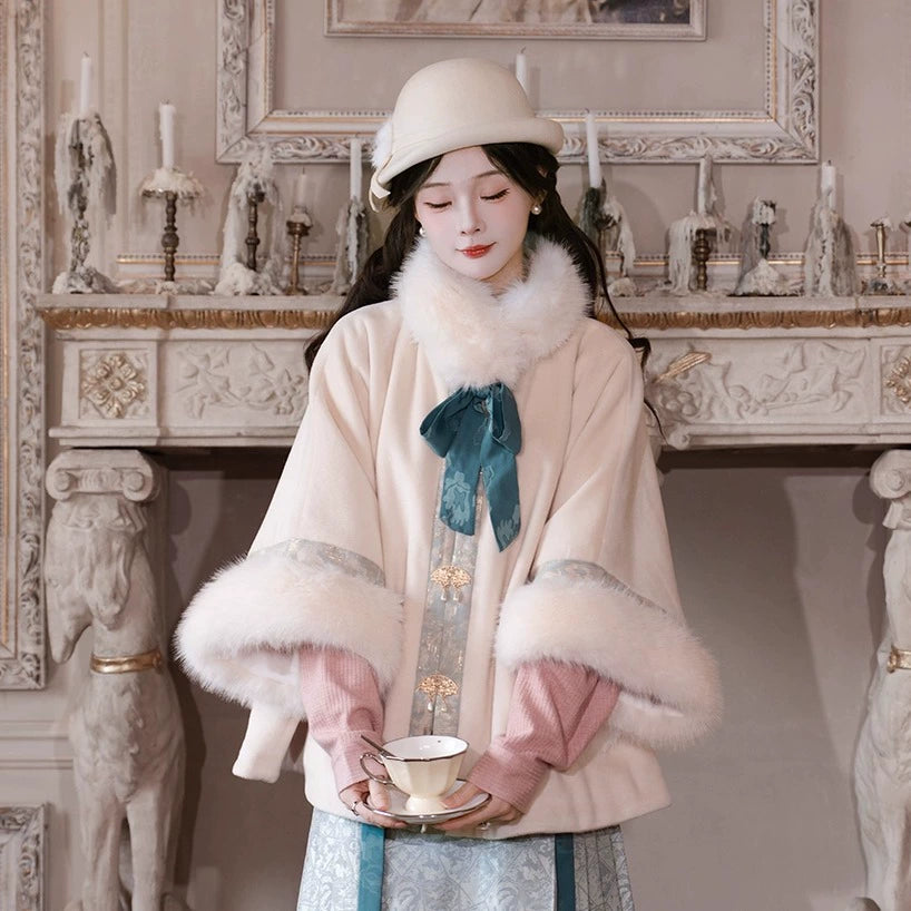 Picks Hype Series Hanfu Avian Tapestry