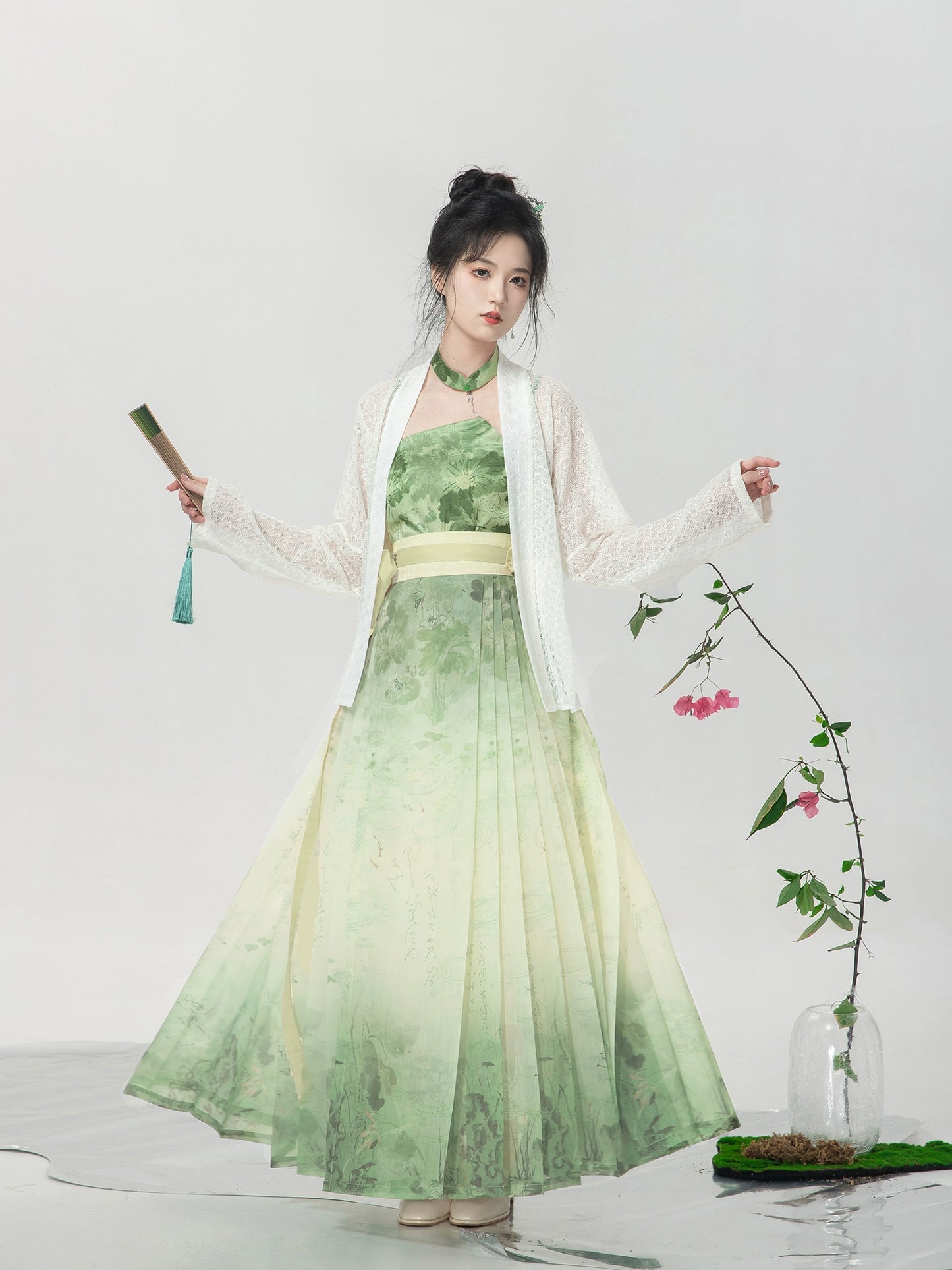 Lookbook Series Ming Dynasty Hanfu Undyed Horse-Faced Skirt