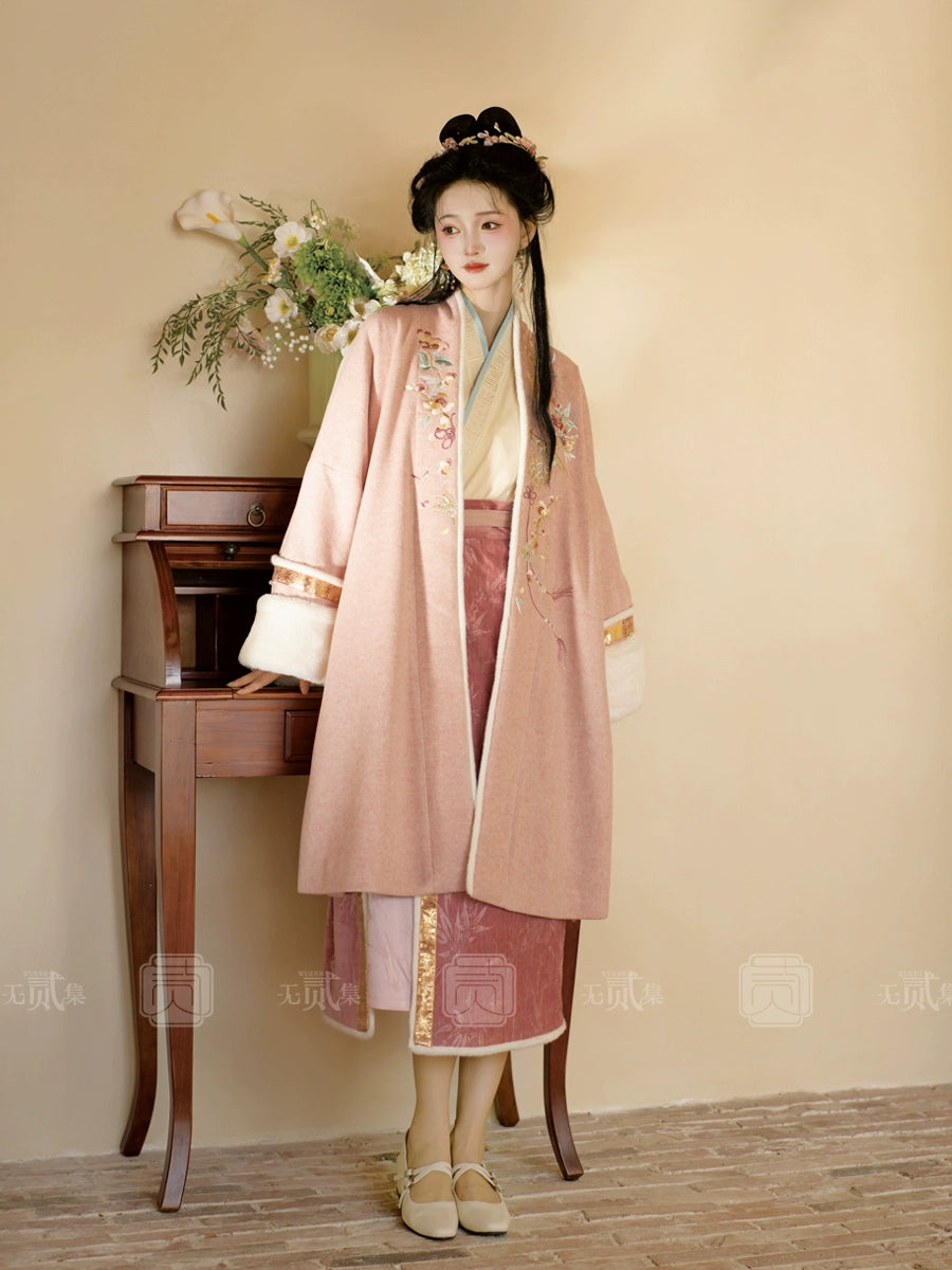 Lookbook Series Jiangnan Snow Ends Autumn Winter Hanfu