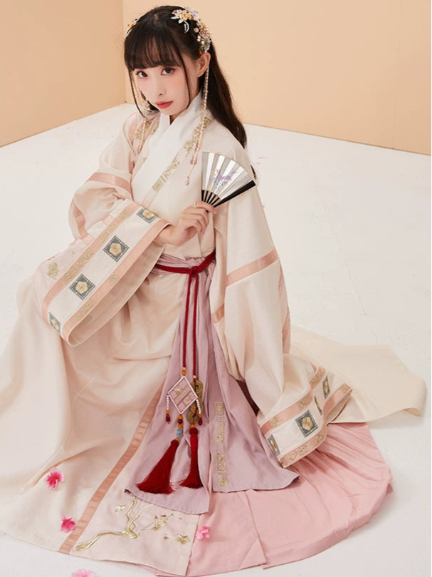 Tang Bohu Taohua Jiuzhai : Peach Blossom Debt