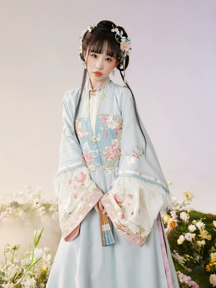 Hua Jian Yu : Laminar-Flow Cloak
