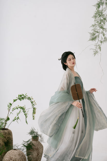 Lookbook Series Summer Autumn Hanfu Green Hill