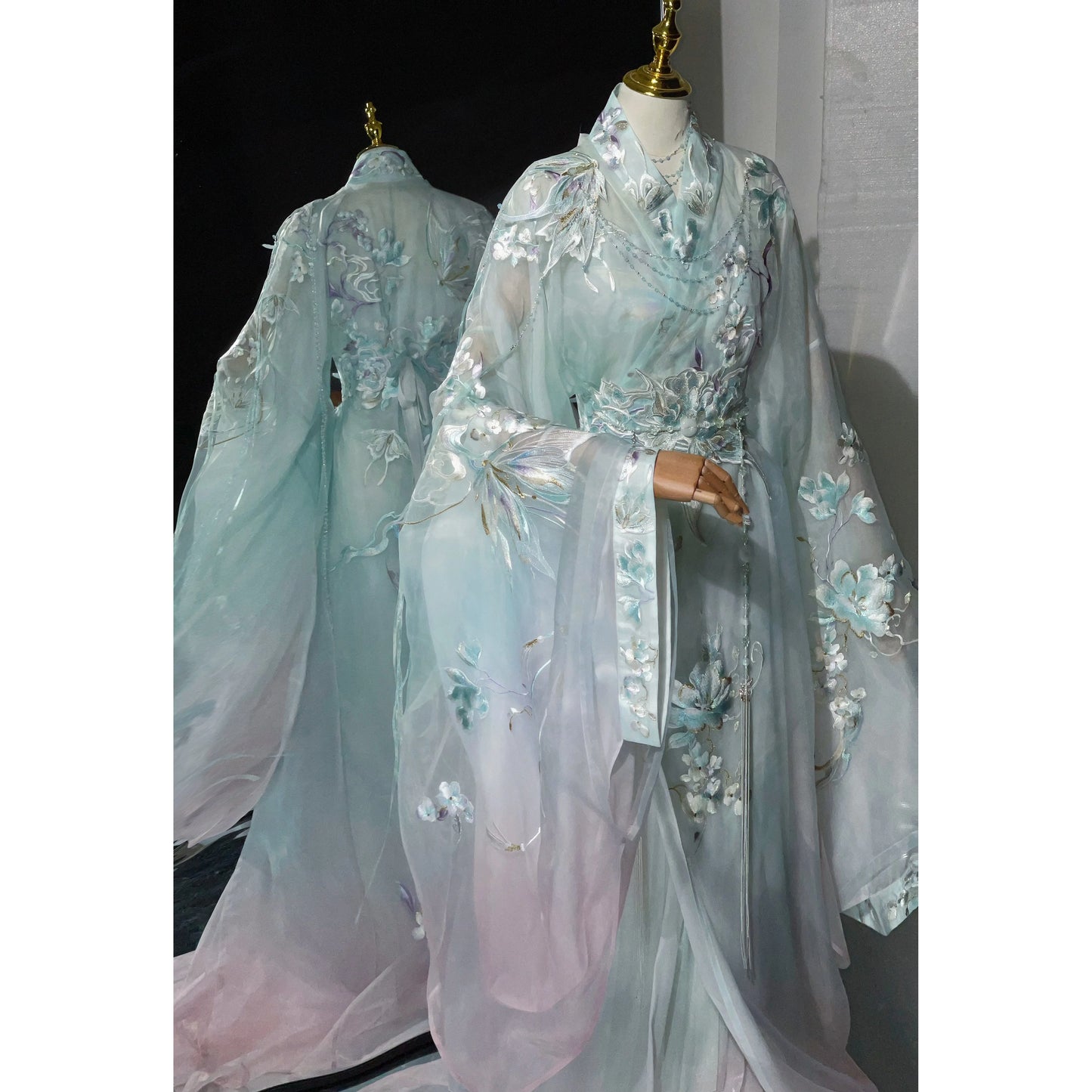 Haute Couture Series Woven Fabric Embroidered Hanfu Qing Huan Moon Goddess Warring States