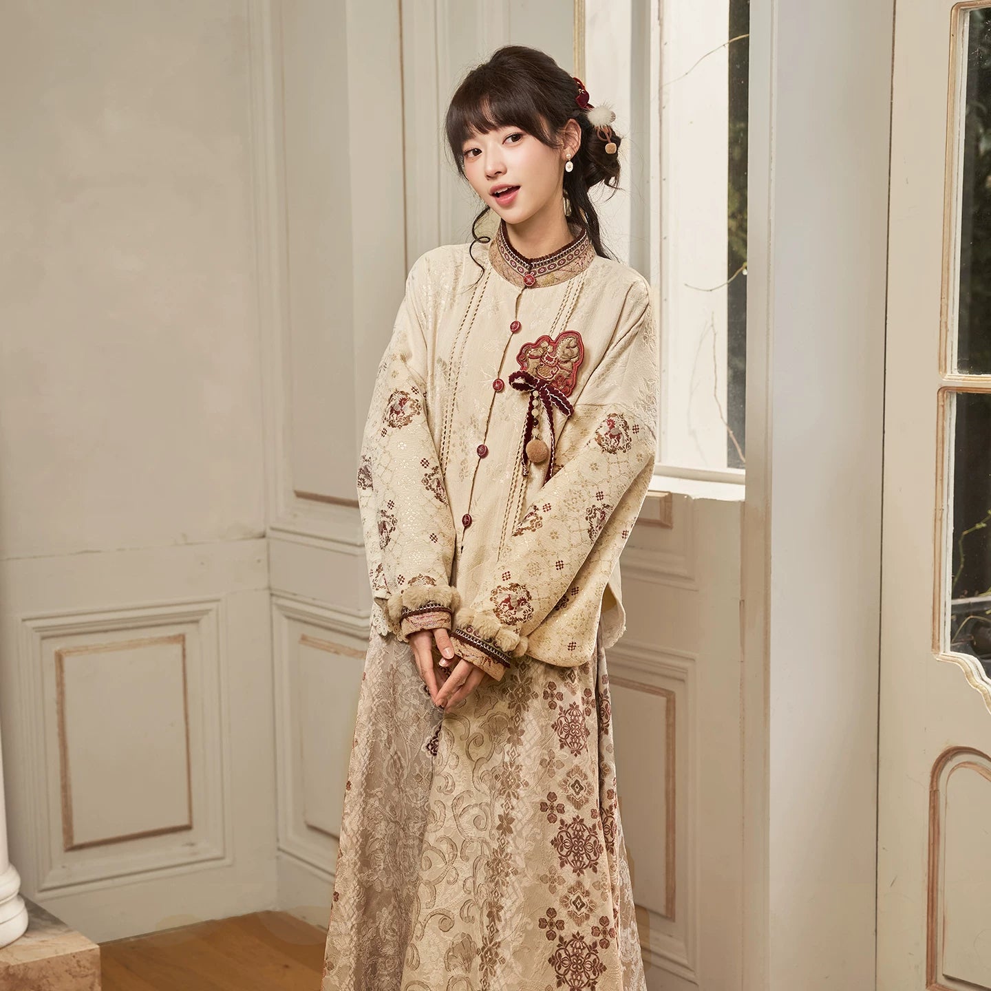 Chi Ma Bao Xiang : Red Horse Treasure Phase