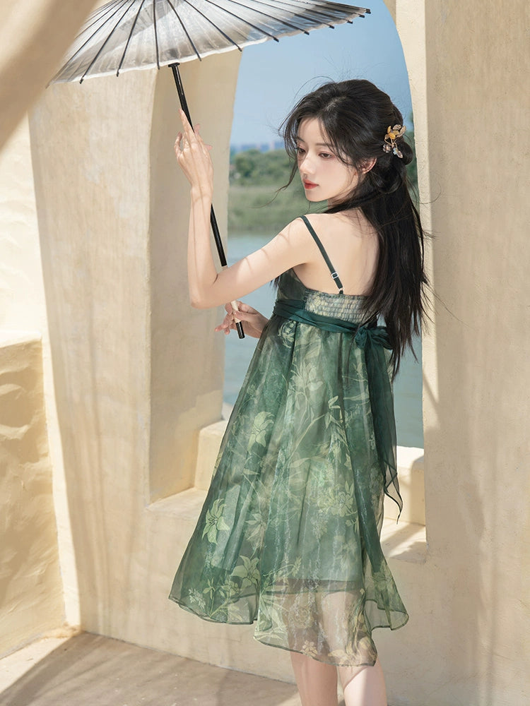 Cuiwei : Verdant Whisper