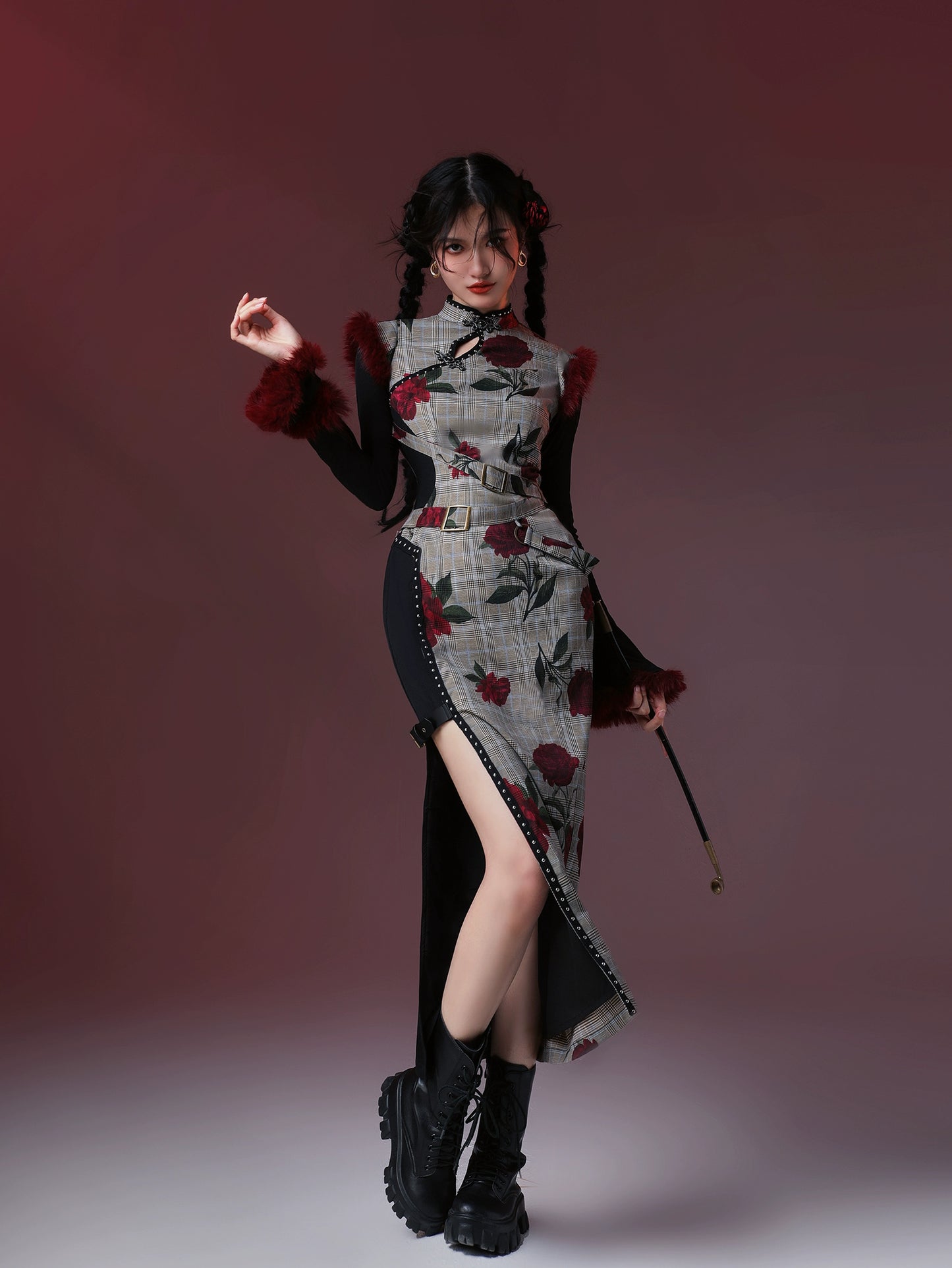 New Chinese Style Velvet Silk Cheongsam Qipao Roses Guns