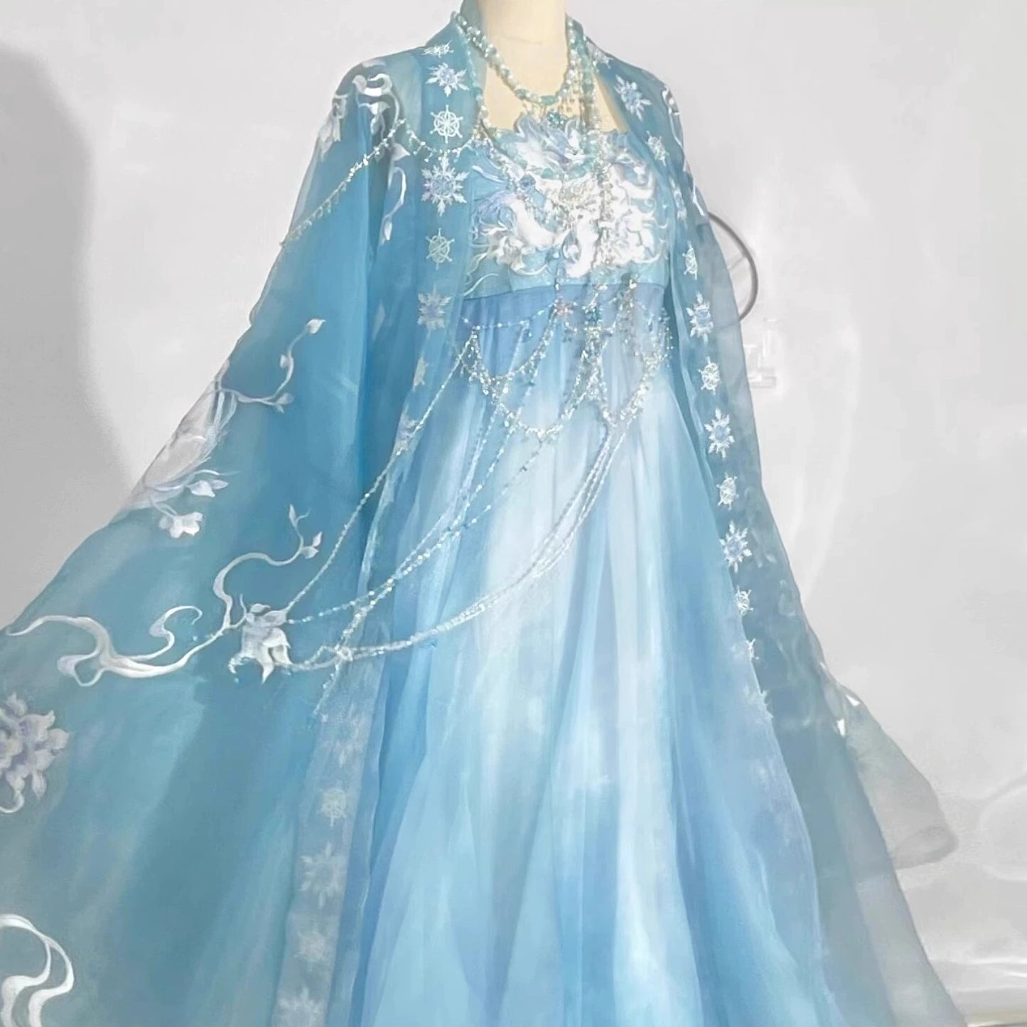 Haute Couture Series Woven Fabric Embroidered Hanfu Qing Huan Frostvulp Tang