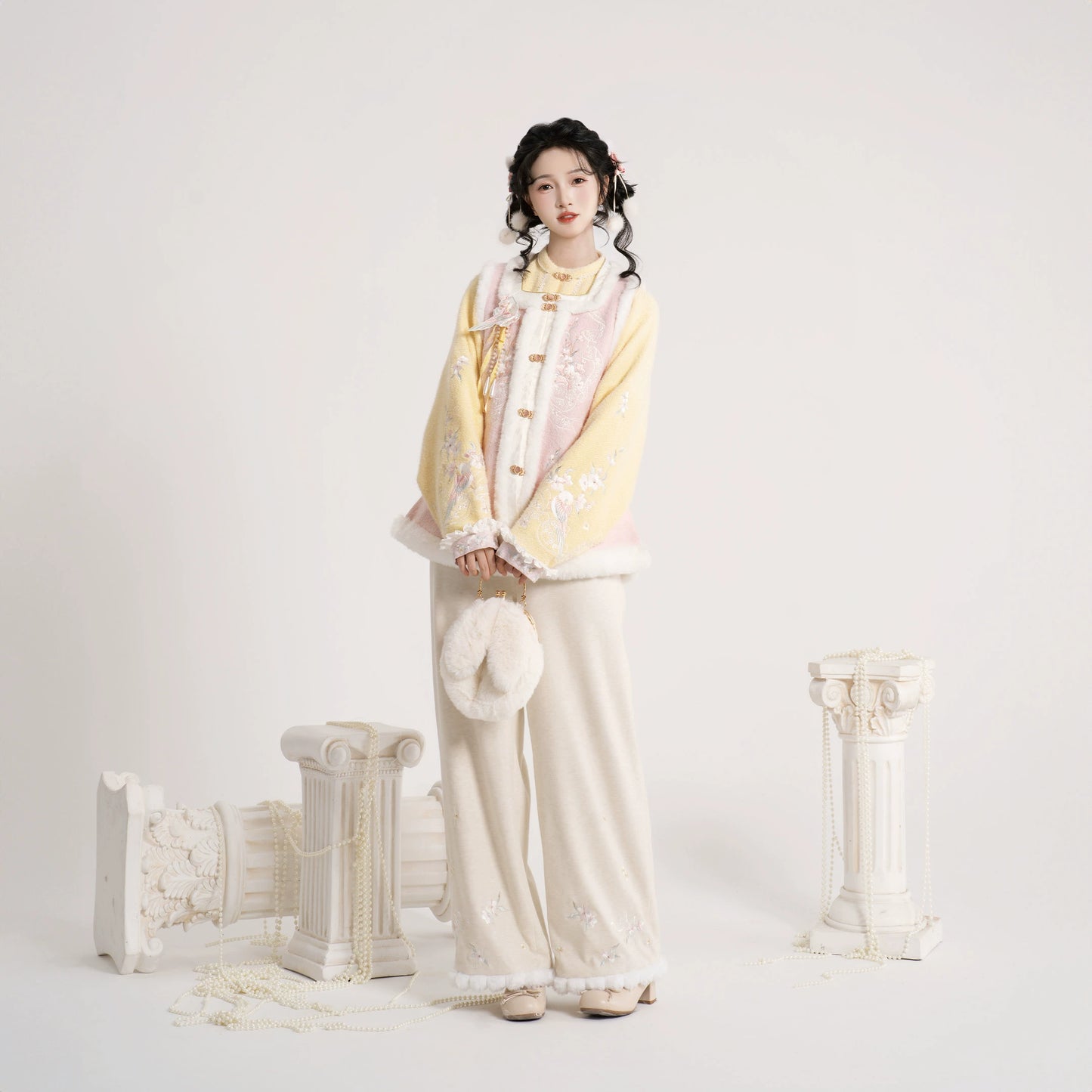 Serene Return Series Charming Parakeet