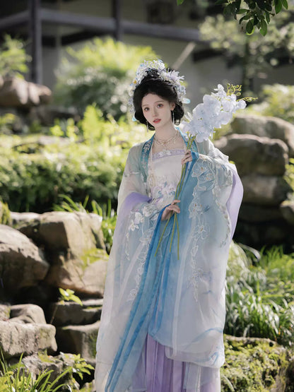 Cloud-Kissing Nature Series Silk Dynasty Song Hanfu