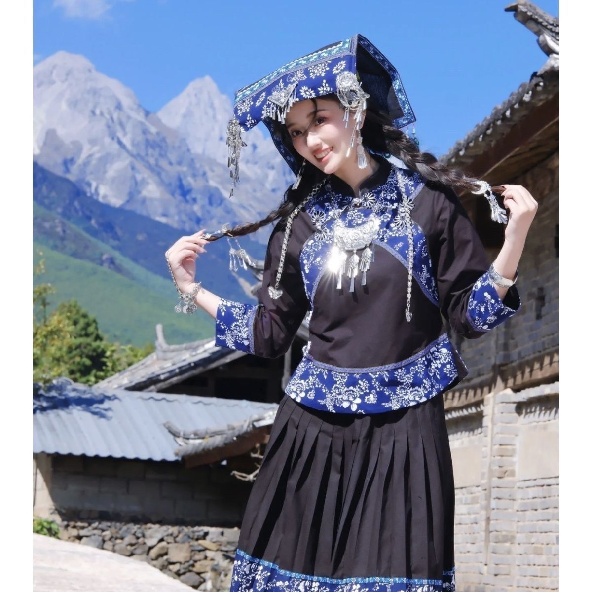 Ethnic Minority Series Wanderlust Portraits Bouyei Hanfu 1