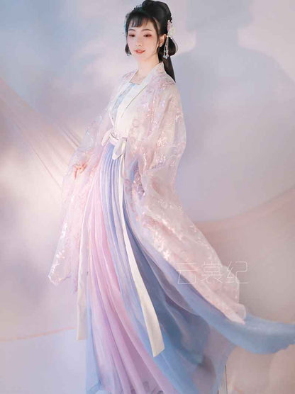 men's Hanfu, from traditional Chinese menswear to modern from Tang Dynasty traditional attire to Ming and Song Dynasty inspired Hanfu. Items such as scholar official Hanfu hats, Chinese court official attire, and royal traditional dress are prominently featured. This display also offers a glimpse into the evolution of Asian clothing, presenting pieces like casual Hanfu and Asian-inspired outfits.Hanfu patterns contributes to the journey through the history of male Chinese and Asian fashion